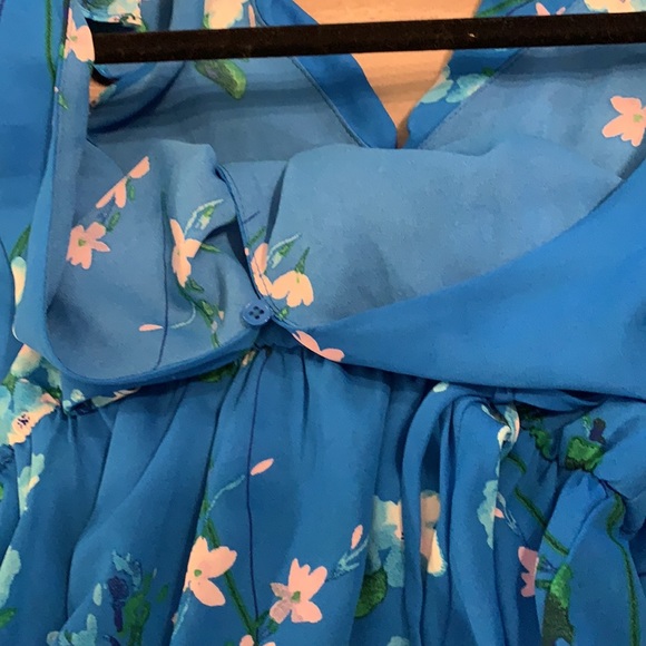 Floral High-Low Wrap Dress - Picture 10 of 11